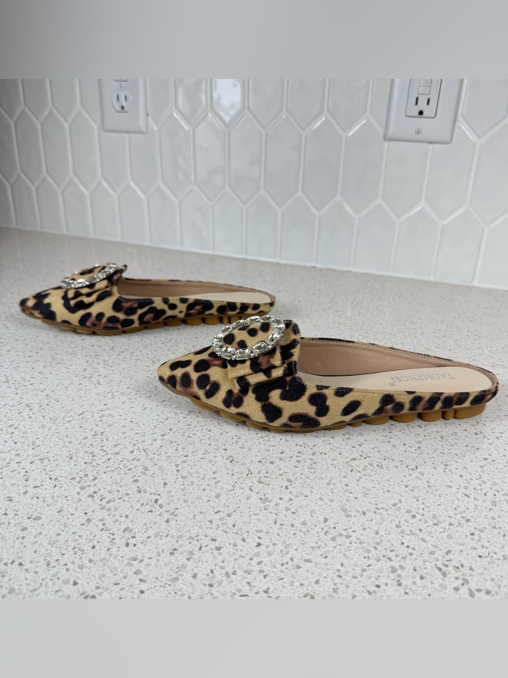 TAOMENGSI Leopard Print Rhinestone Mule Flats Pointed Toe Women 225 (US 5.5)
